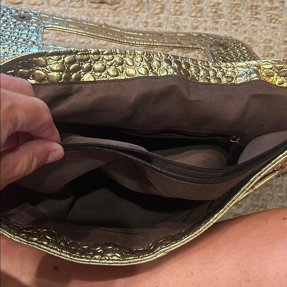 Gold Crocodile Embossed Clutch - Picture 7 of 9